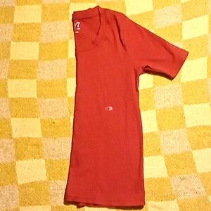 Quarter sleeve ribbed Tee